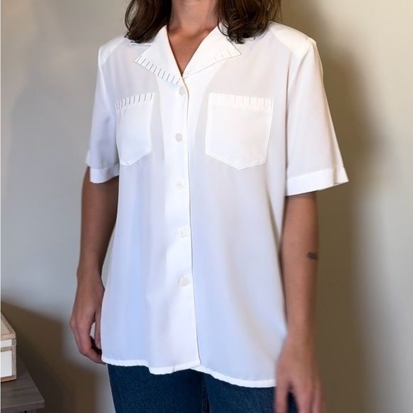 Vintage white button up - Picture 3 of 7